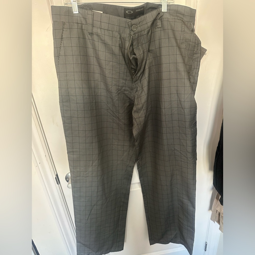 Oakley Men's Gray Cross Town Golf Pants